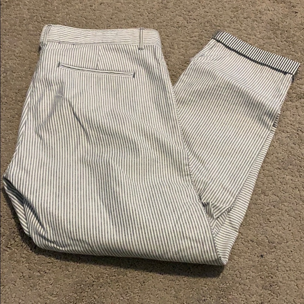 Stripe Gap skinny (khaki style) pants